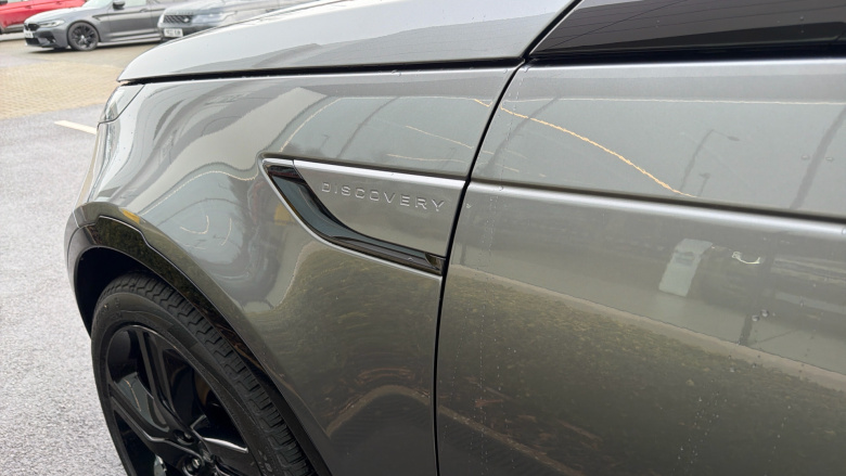 Land Rover Discovery 3.0 D350 Dynamic HSE 5dr Auto Diesel Station Wagon